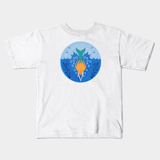 Mermaid diving Kids T-Shirt